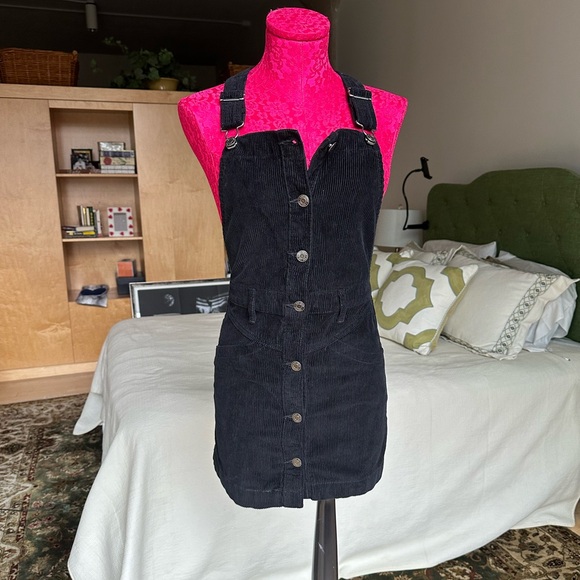 Gap Black Corduroy Jumper - Picture 2 of 4